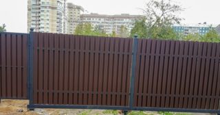 Купить распашные ворота из штакетника Дагестанские Огни, цена от 2709 руб.
